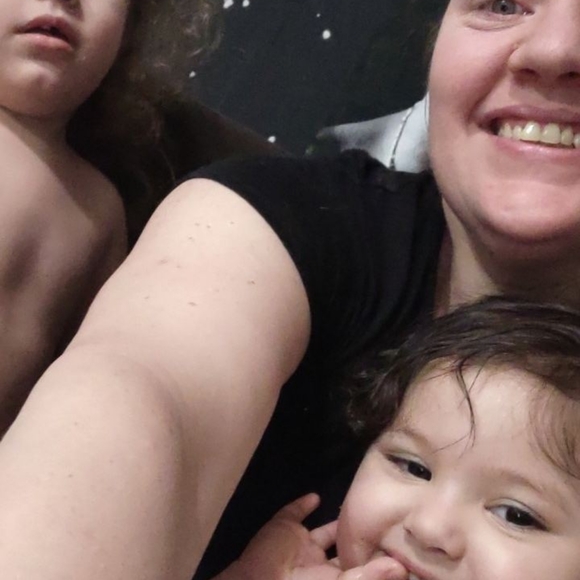 Meet your Posher, Heather - Picture 9 of 9